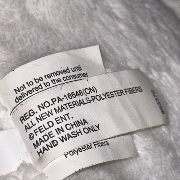 WHITE TIGER Greatest Show on Earth 17 in. Ringling Bros. Circus Bengal Plush Toy - Picture 10 of 11